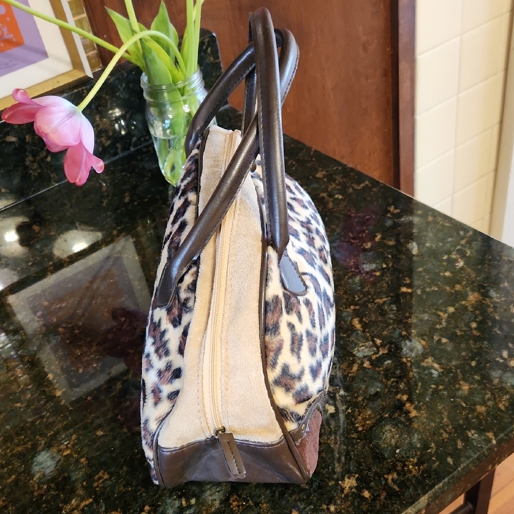 Leopard Print Dome Satchel Handbag - Picture 4 of 5